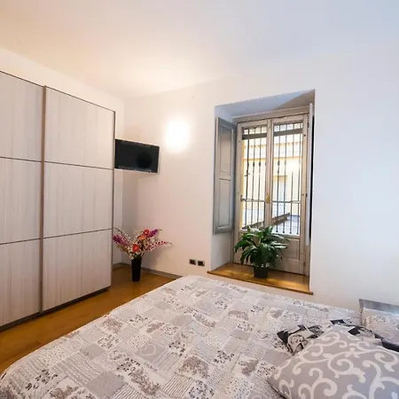 Centro , Piazza Castello Apartment
