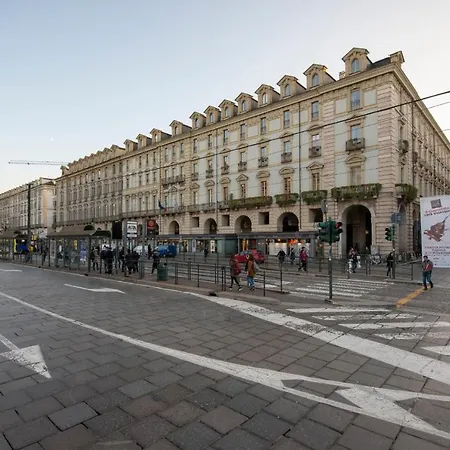 Centro , Piazza Castello *